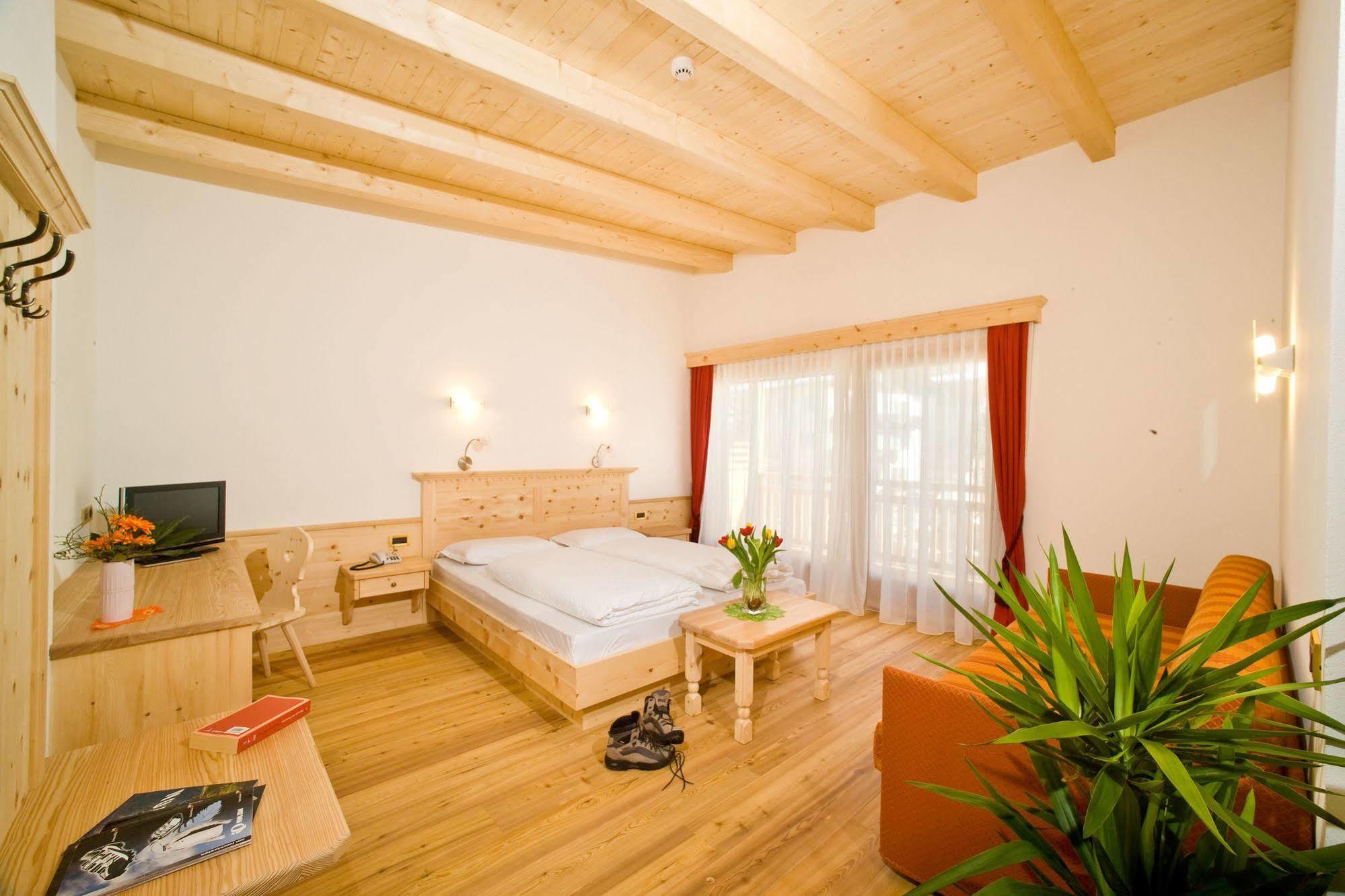 Hotel Pider Ла-Валле Екстер'єр фото