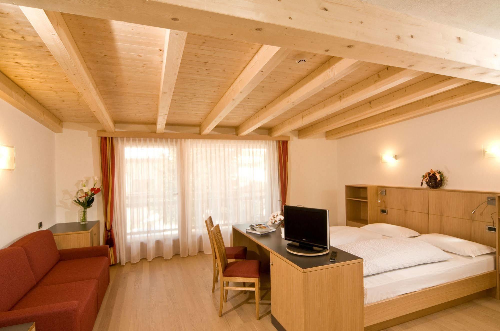 Hotel Pider Ла-Валле Екстер'єр фото